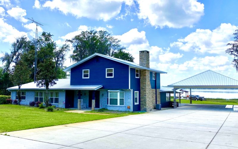 house with neal strickland roof